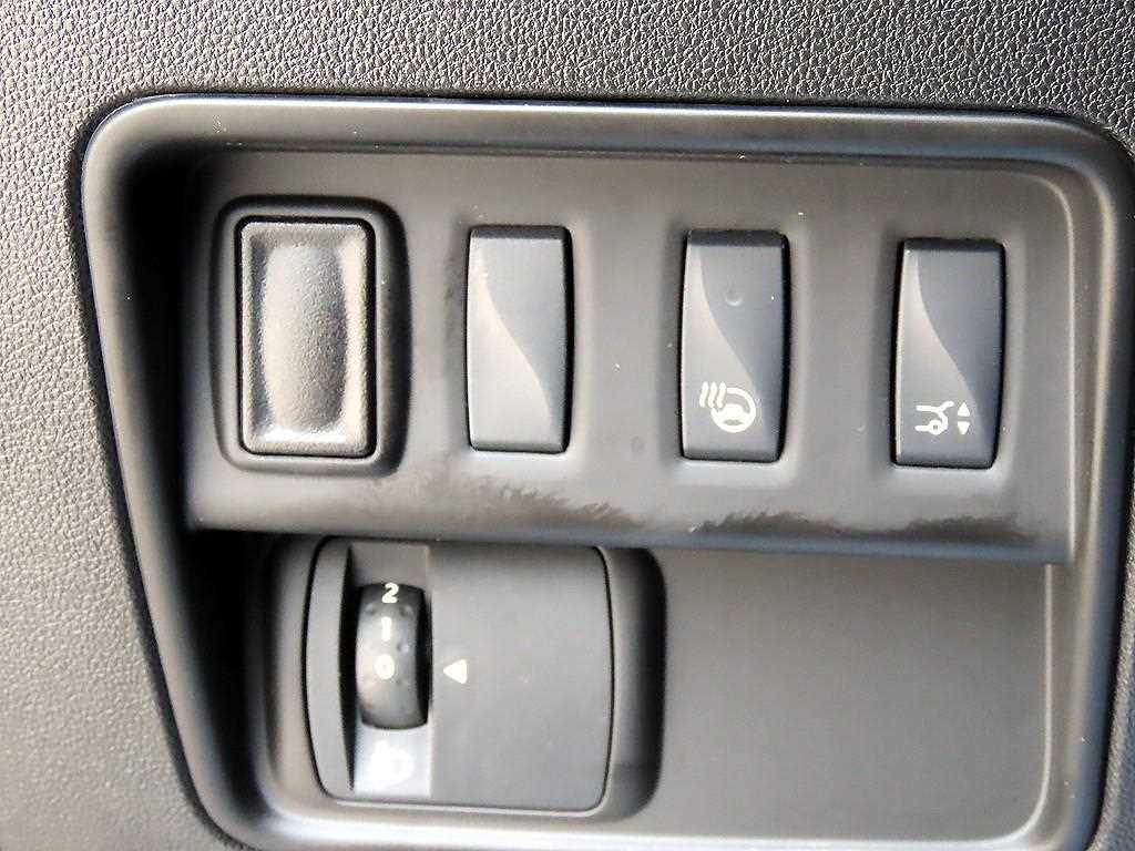 SAMSUNG QM6 - Vista 12