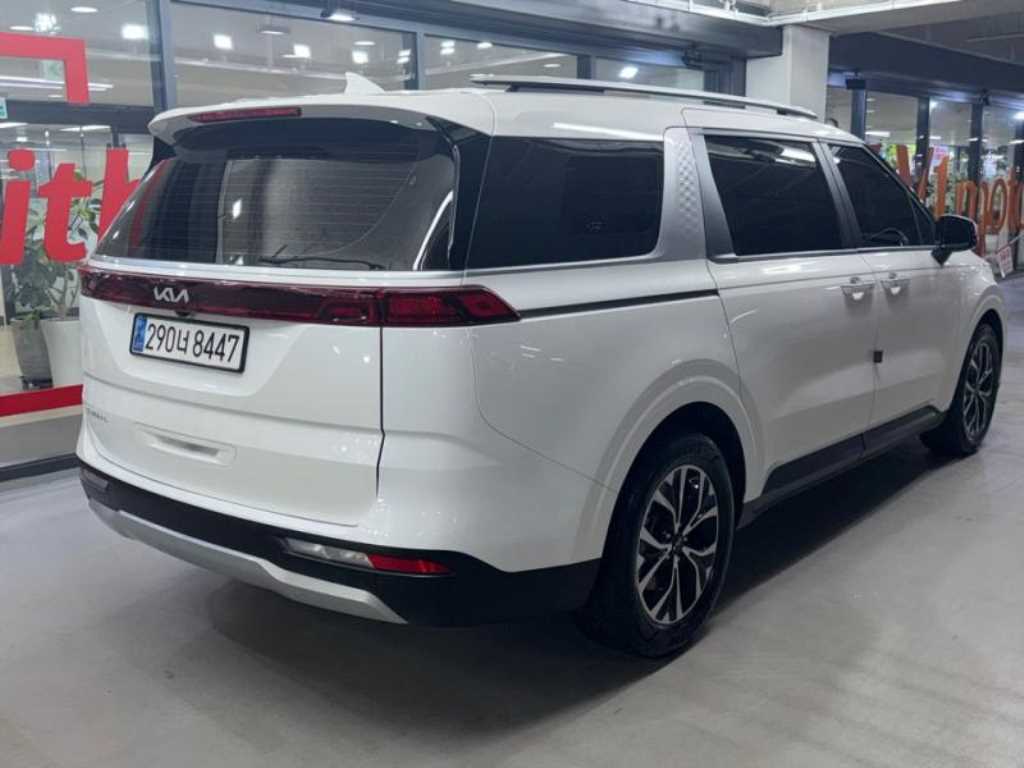 KIA Carnival - Vista 4