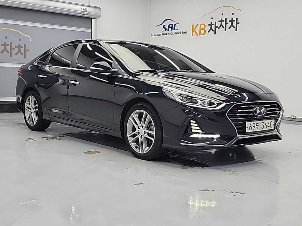 HYUNDAI Sonata - Vista 4