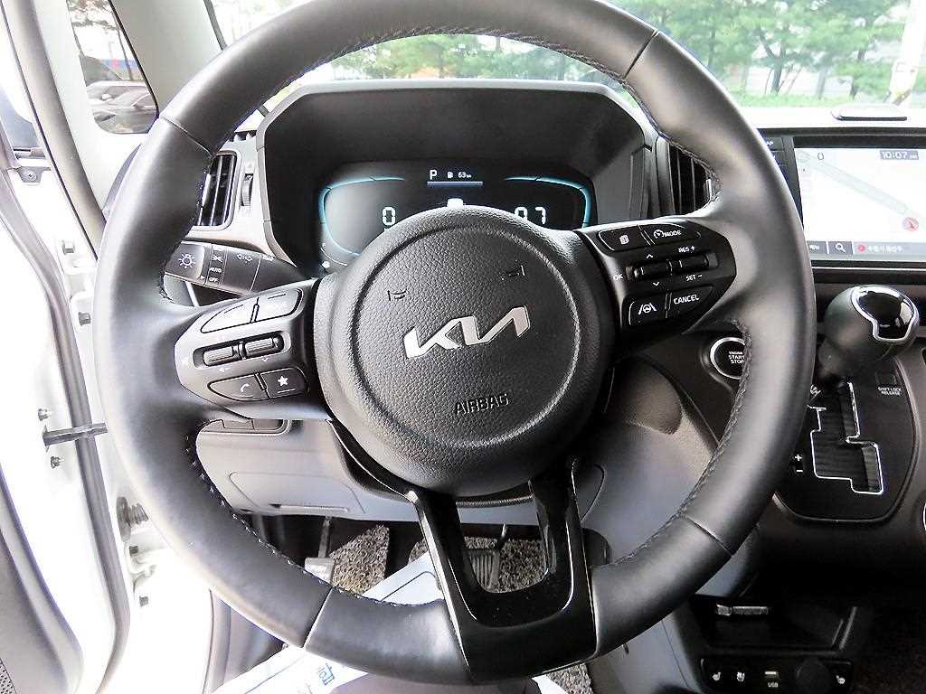 KIA Ray - Vista 8