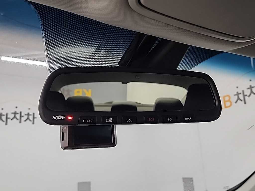 KIA K5 2018 Blanco - Importación desde Corea - HF Imports Iquique - Foto 16
