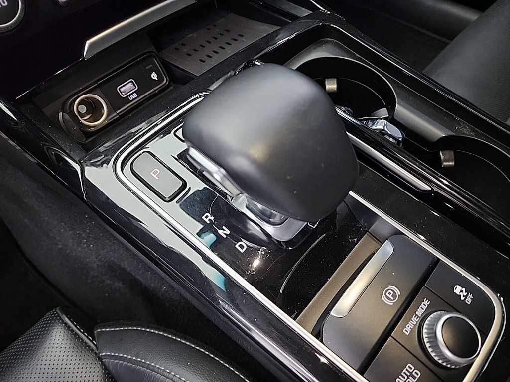 KIA Stinger - Vista 8