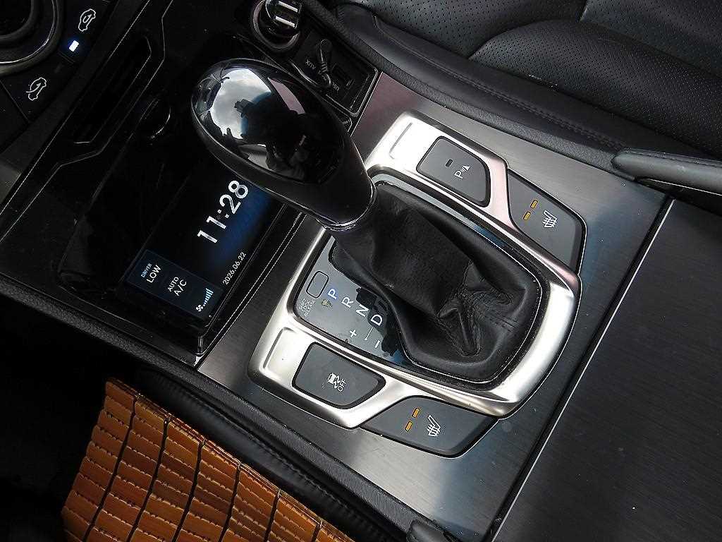 HYUNDAI Grandeur 2014 Negro - Importación desde Corea - HF Imports Iquique - Foto 15