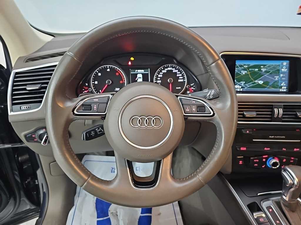 Audi Q5 - Vista 9