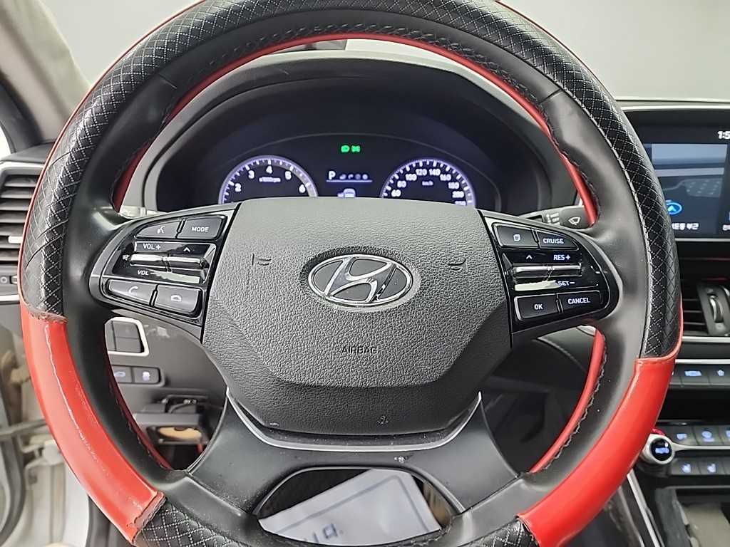 HYUNDAI Grandeur - Vista 9