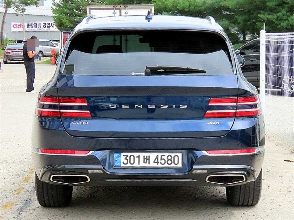 Genesis GV80 - Vista 4