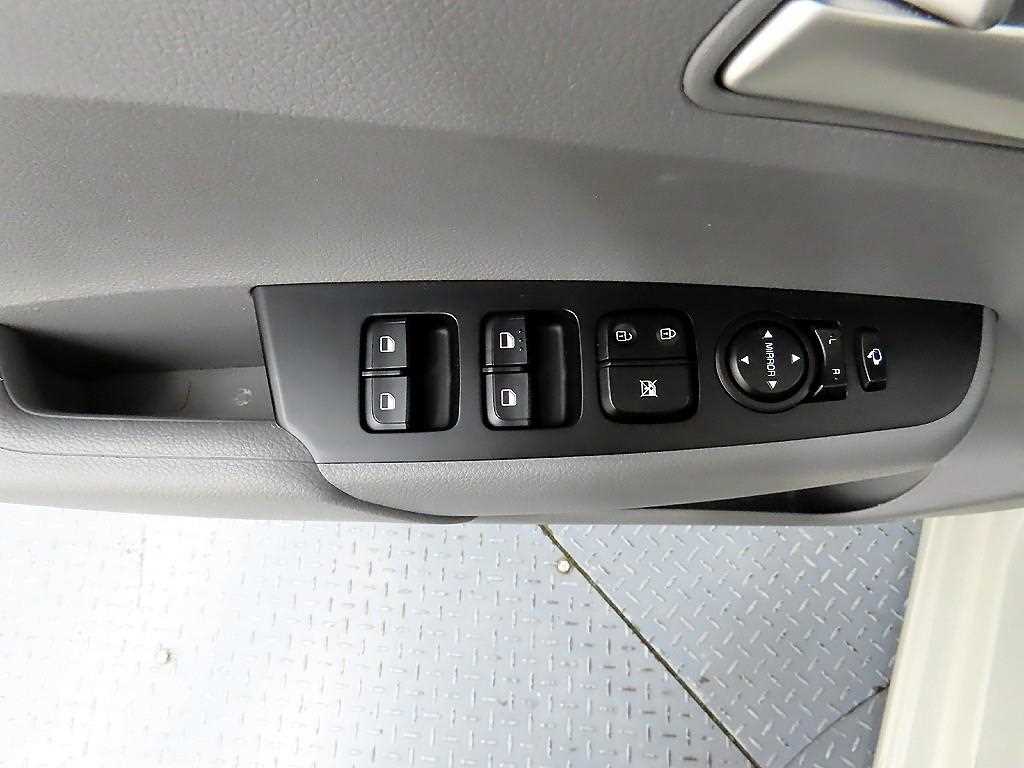 KIA Morning - Vista 11