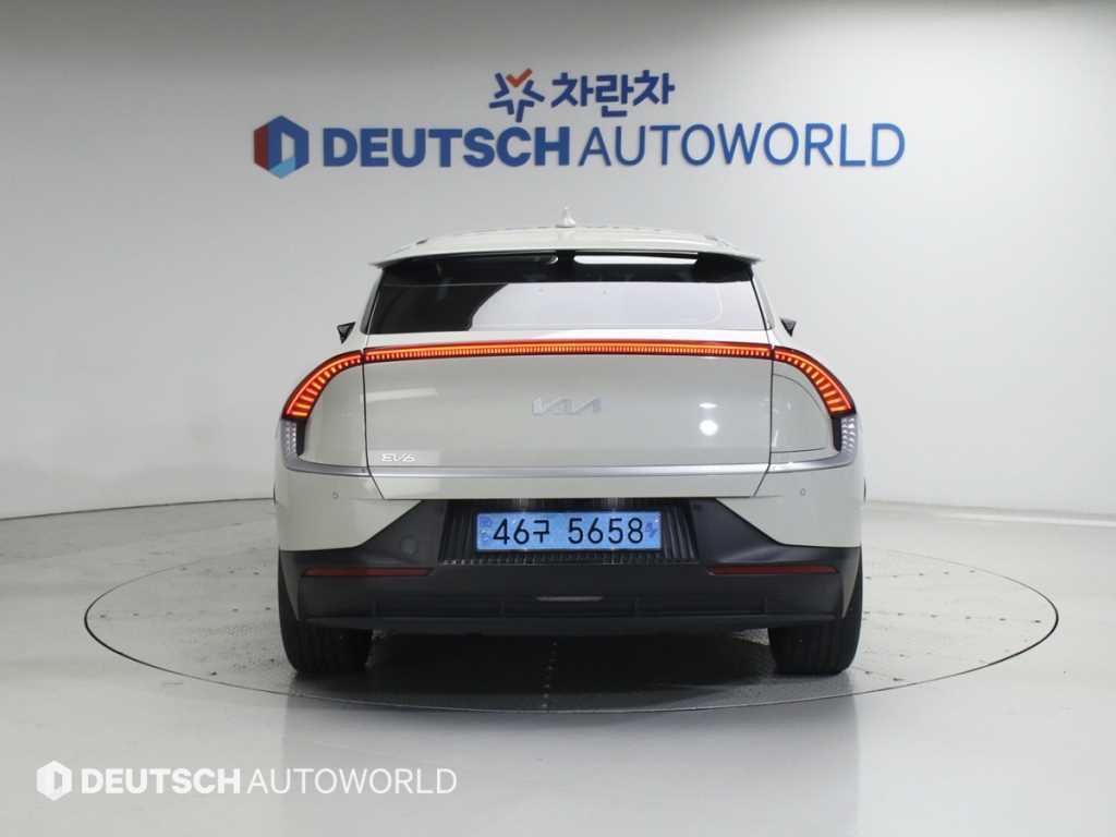 KIA EV6 - Vista 3