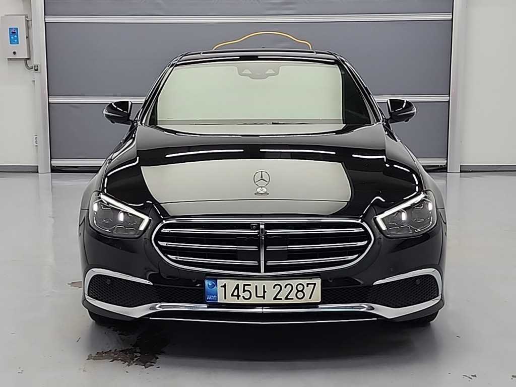 Mercedes Benz E class - Vista 2