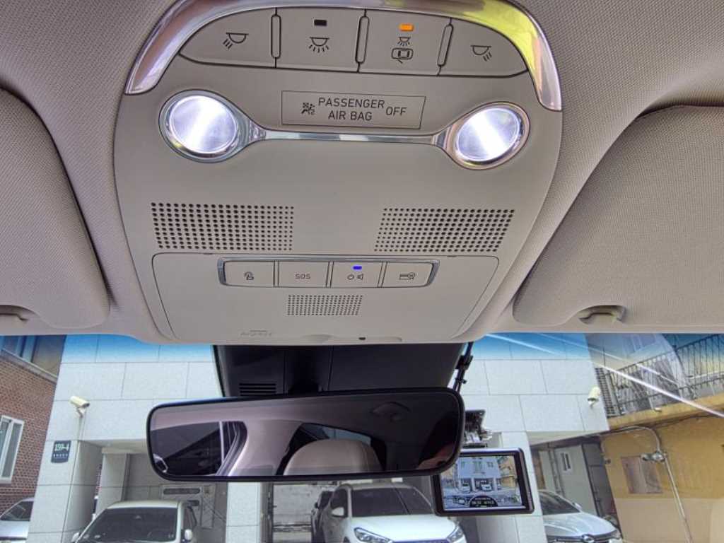 HYUNDAI Grandeur - Vista 10