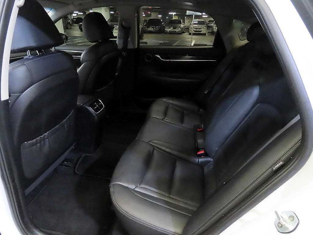 HYUNDAI Grandeur - Vista 7