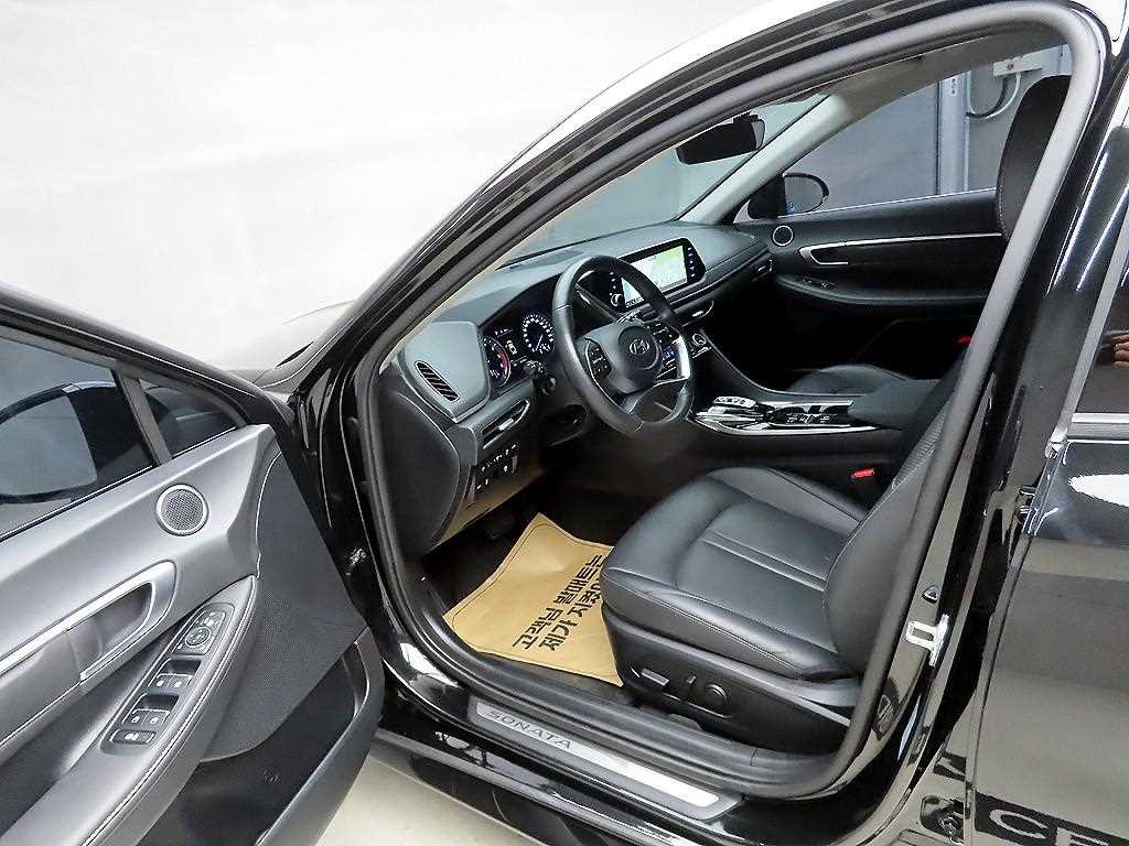 HYUNDAI Sonata - Vista 5