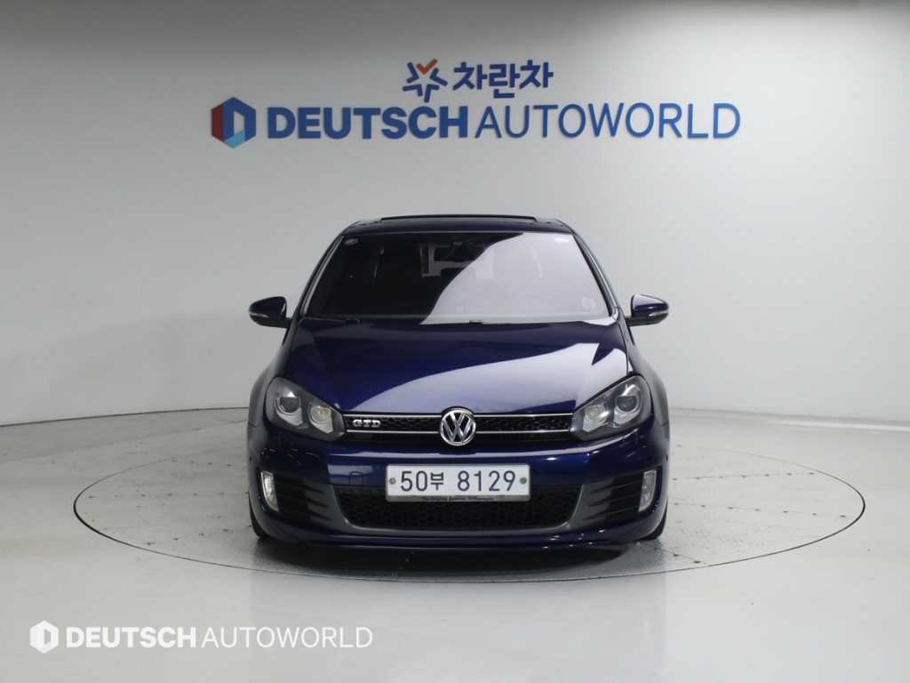 Volkswagen Golf - Vista 3