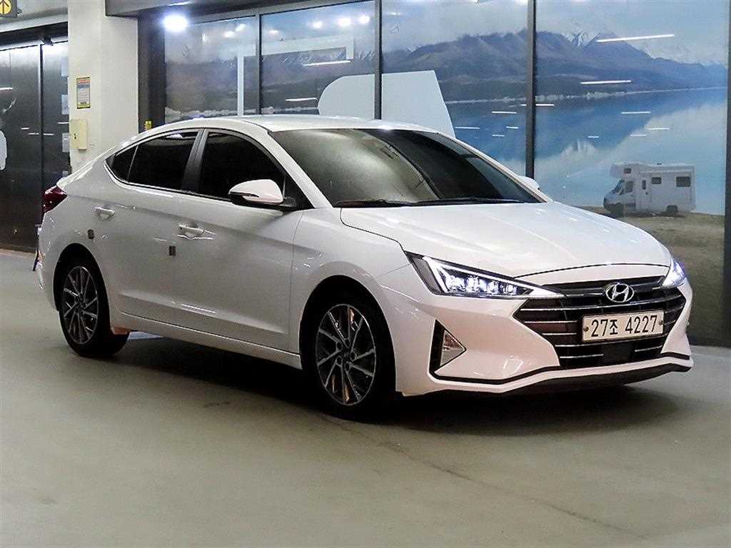 HYUNDAI Avante 2019 - Importación desde Corea - HF Imports Iquique - Foto 1