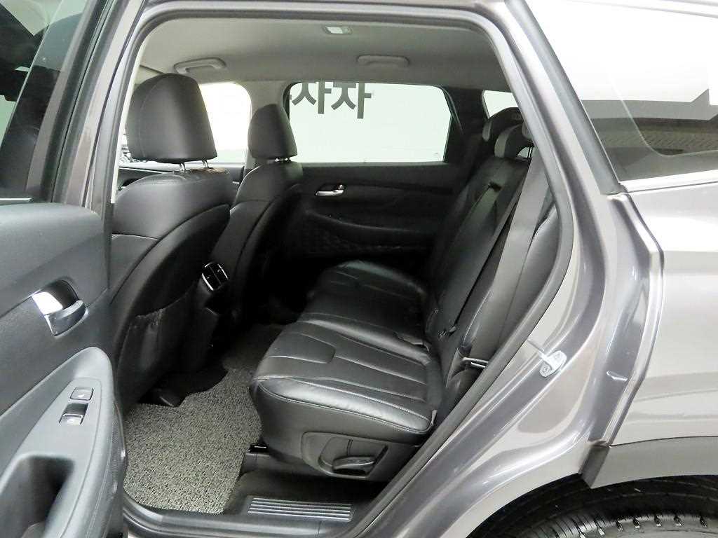 HYUNDAI Santa Fe 2018 Gris - Importación desde Corea - HF Imports Iquique - Foto 15