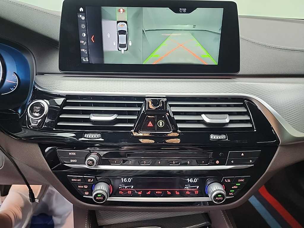 BMW 5 Series - Vista 10