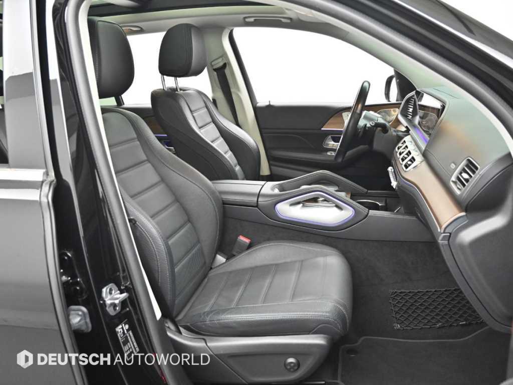 Mercedes Benz GLE Class - Vista 10