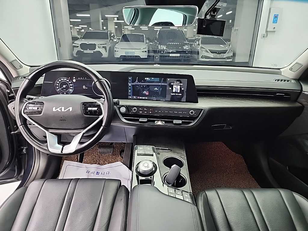 KIA K8 - Vista 7