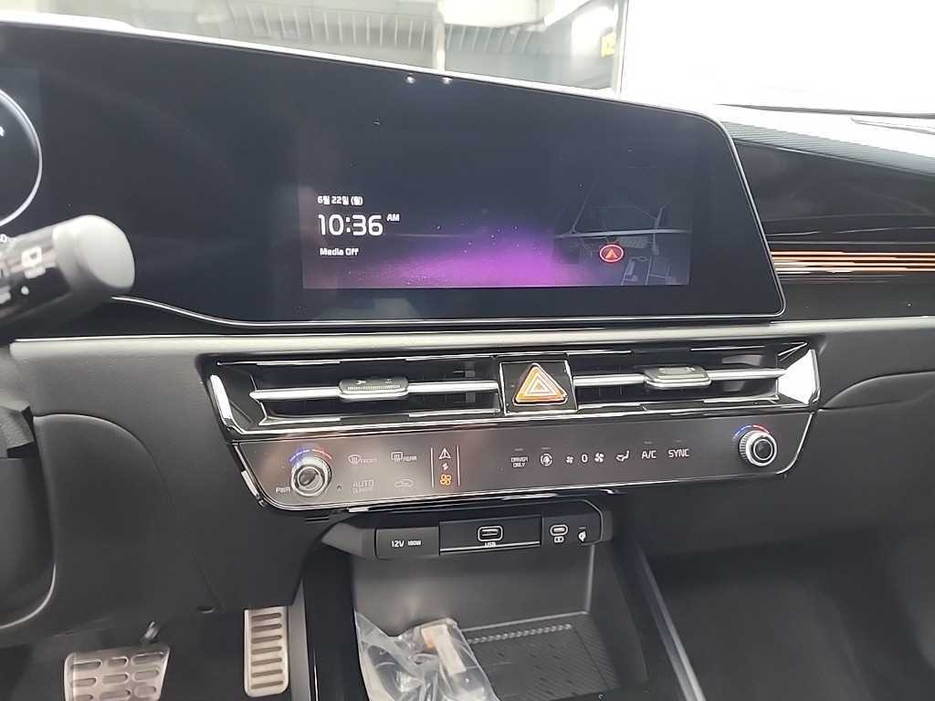 KIA Niro - Vista 10