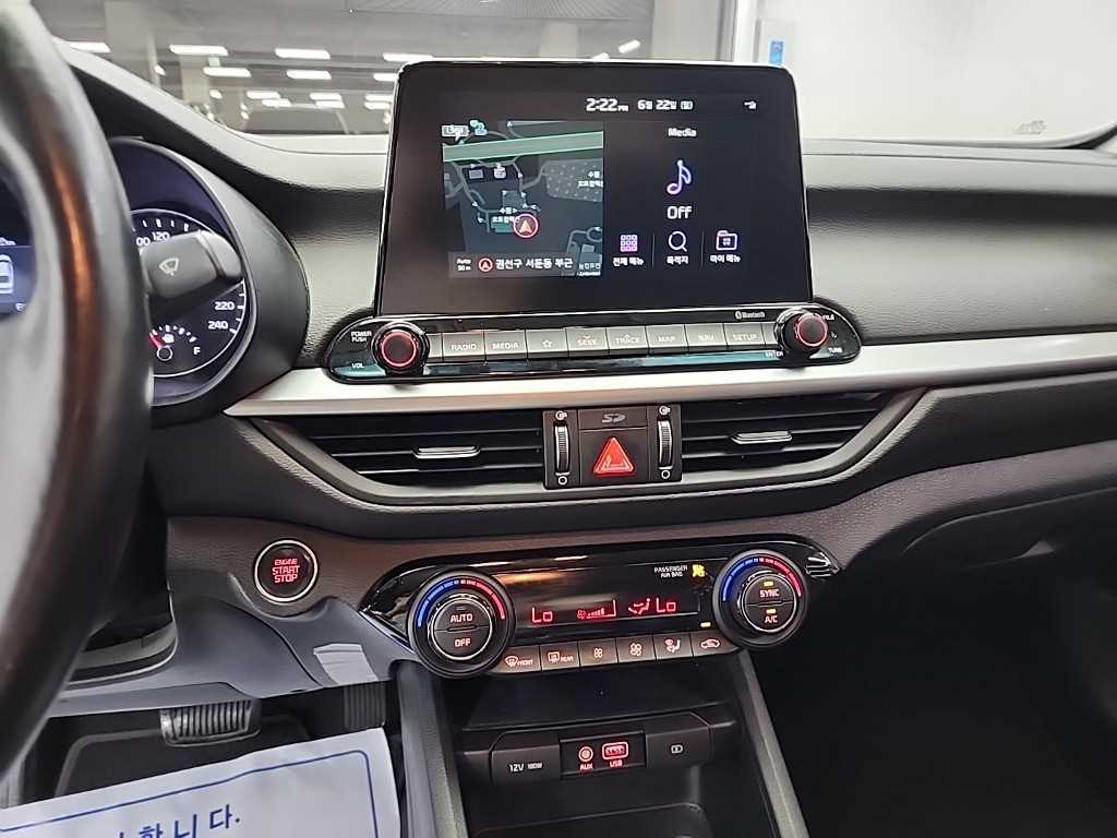 KIA K3 - Vista 10