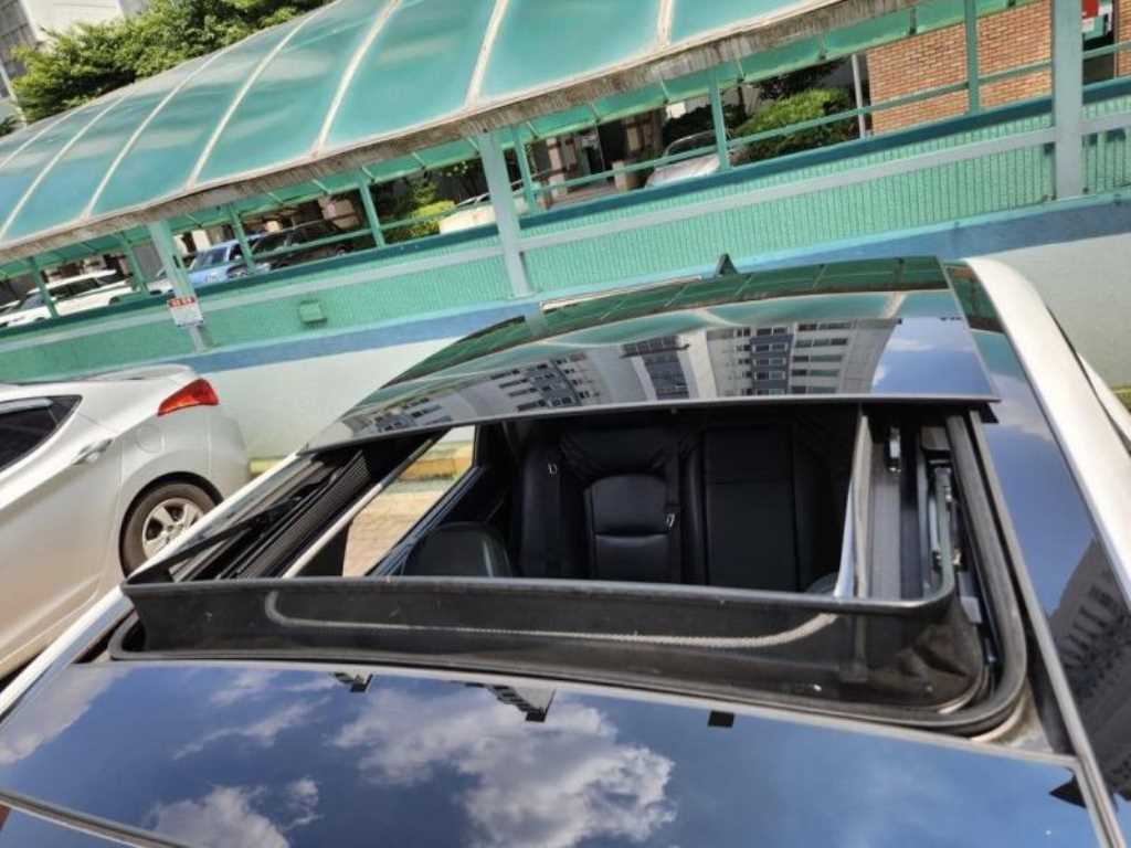 HYUNDAI Grandeur - Vista 9