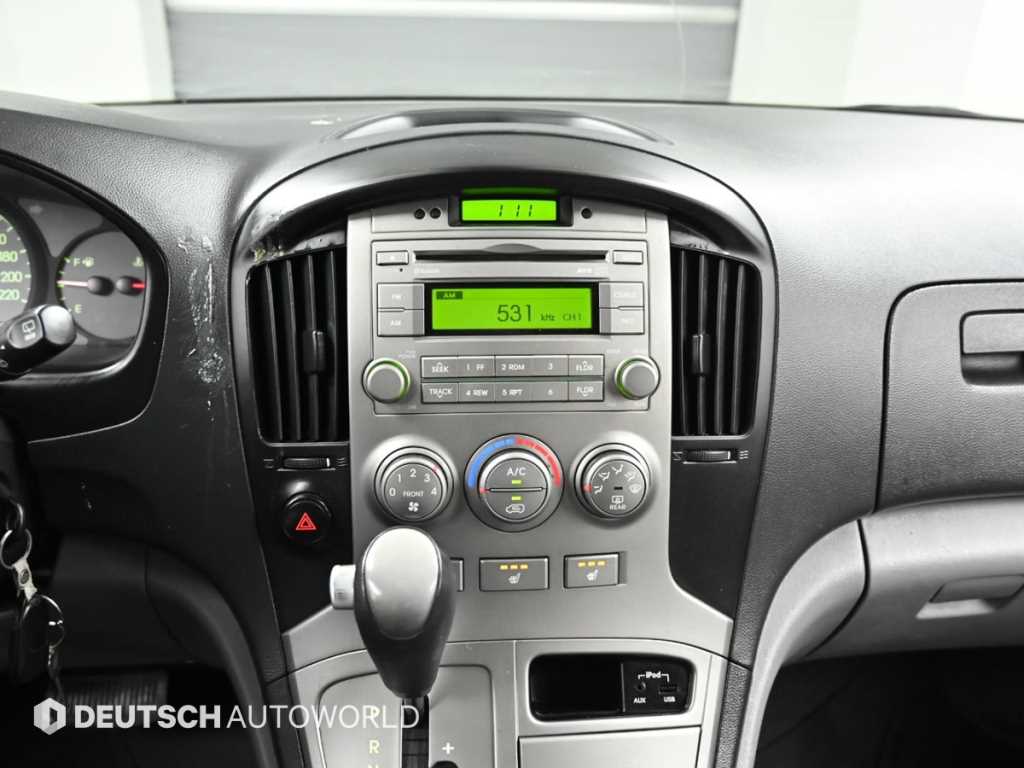 HYUNDAI Starex 2012 Blanco - Importación desde Corea - HF Imports Iquique - Foto 14