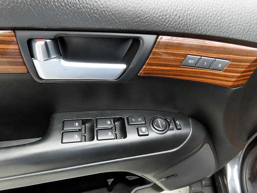 KIA Mohave - Vista 11