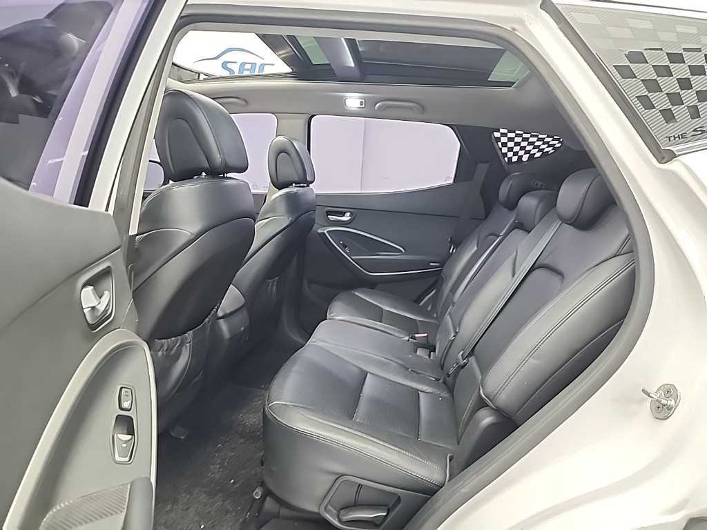 HYUNDAI Santa Fe - Vista 12