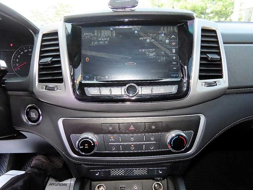 Ssangyong Rexton 2018 Blanco - Importación desde Corea - HF Imports Iquique - Foto 14