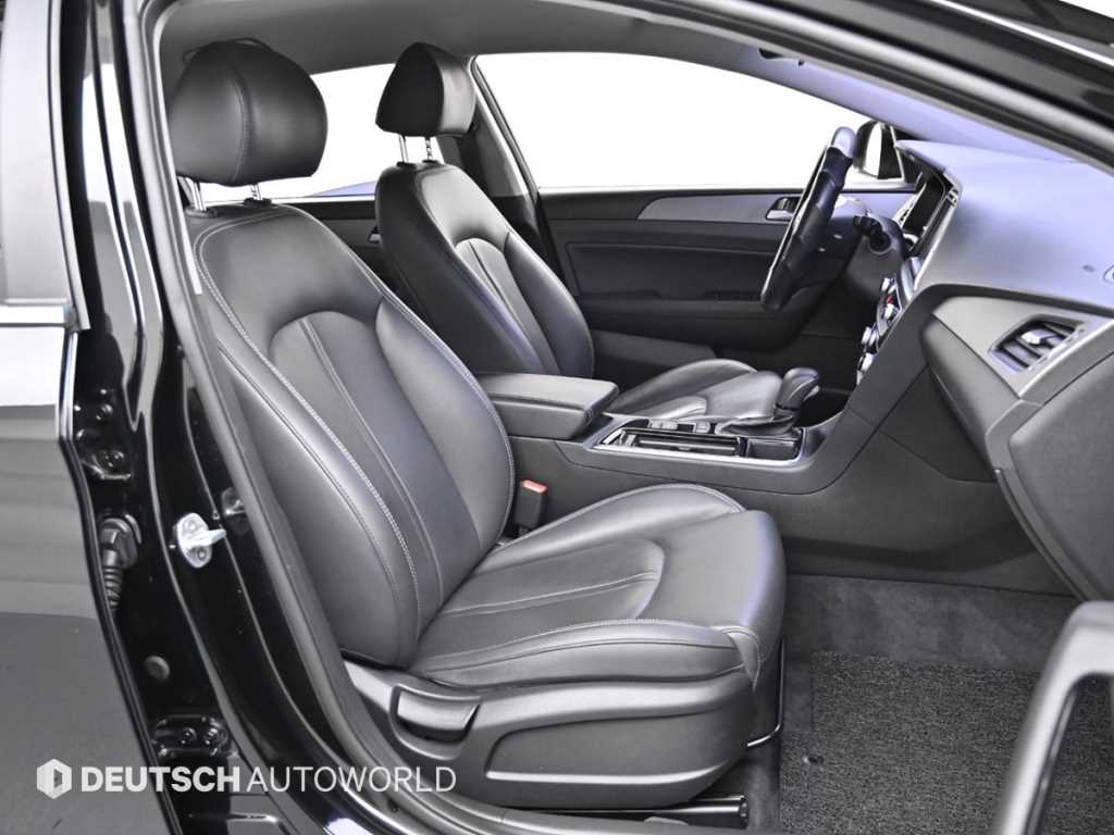 HYUNDAI Sonata - Vista 10