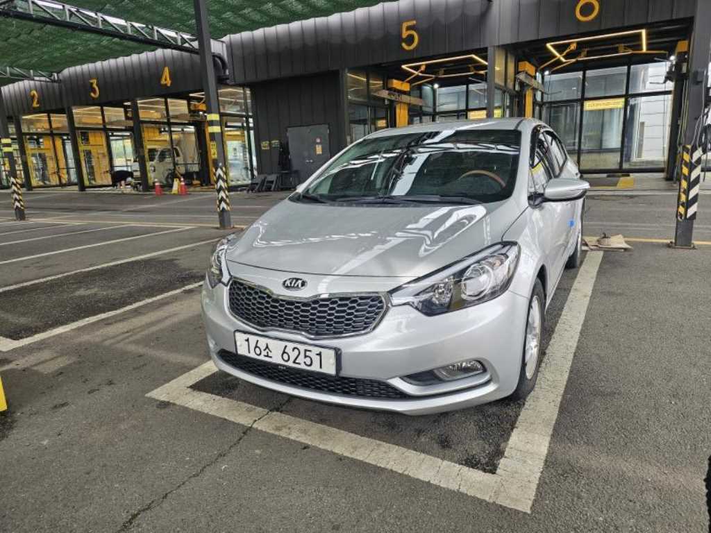 KIA K3 2015 Plateado - Importación desde Corea - HF Imports Iquique - Foto 1