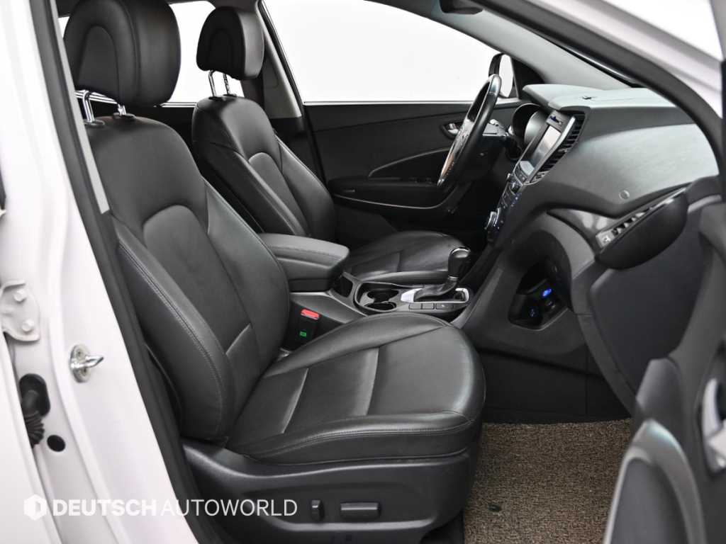 HYUNDAI Santa Fe - Vista 10