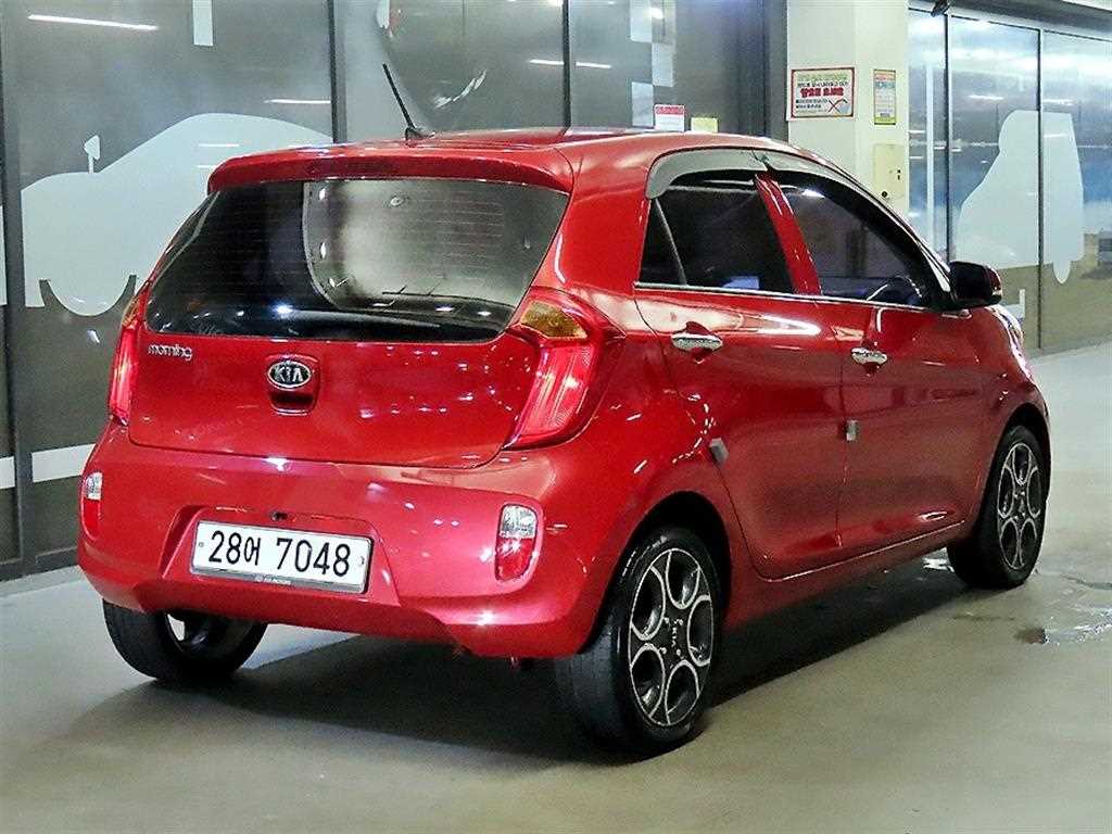 KIA Morning - Vista 4