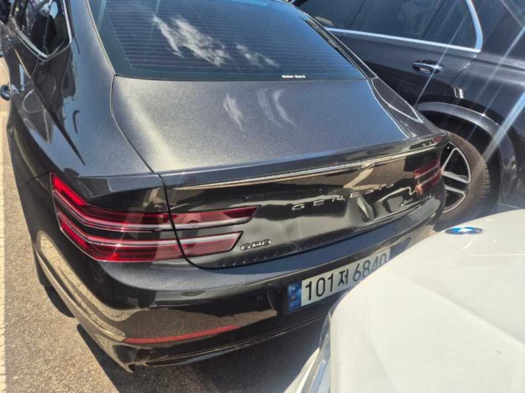 Genesis G80 - Vista 2