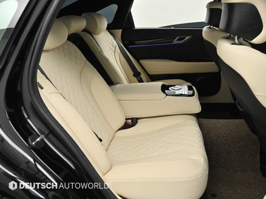 Genesis G80 - Vista 12