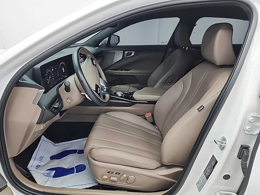 KIA K8 - Vista 12