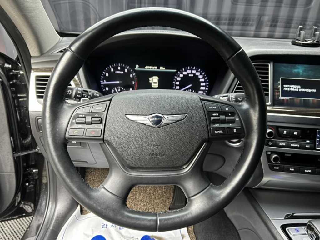 Genesis G80 - Vista 9
