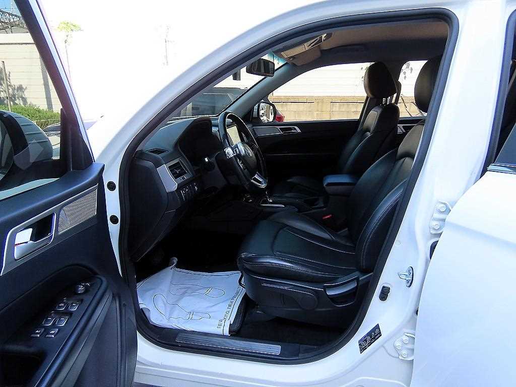 Ssangyong Rexton - Vista 5
