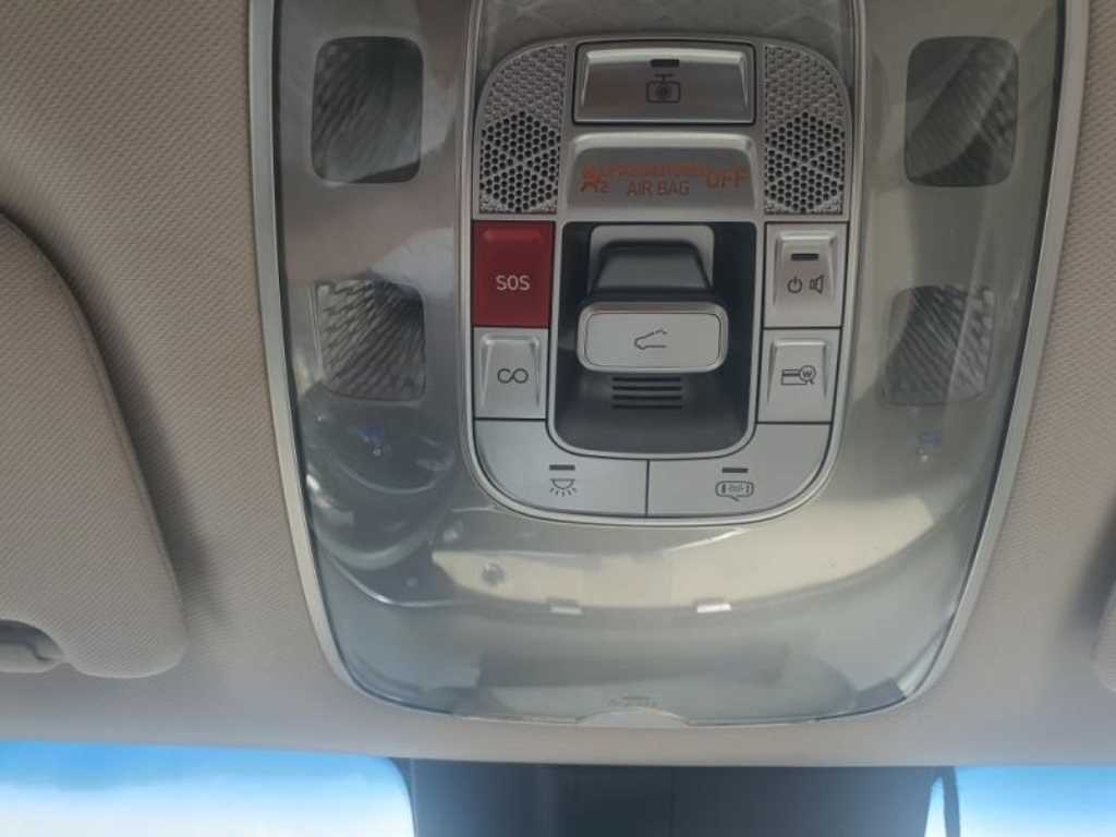 Genesis GV70 2023 Blanco - Importación desde Corea - HF Imports Iquique - Foto 15