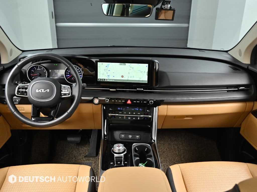 KIA Carnival - Vista 7