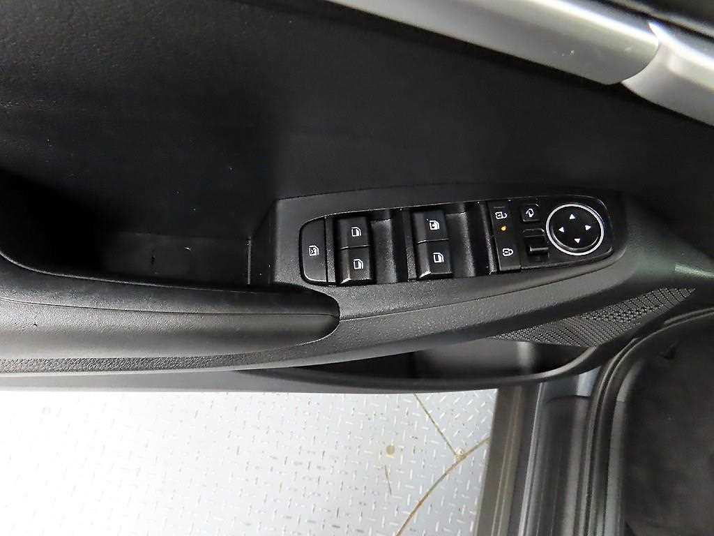 KIA Seltos - Vista 11