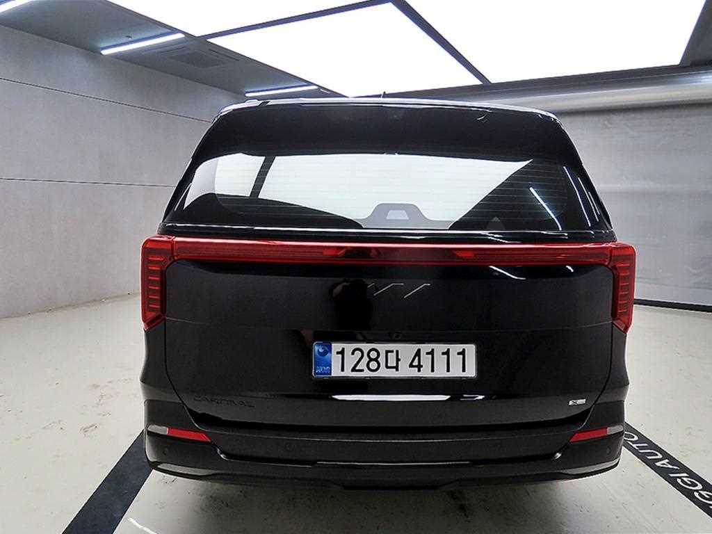 KIA Carnival - Vista 3