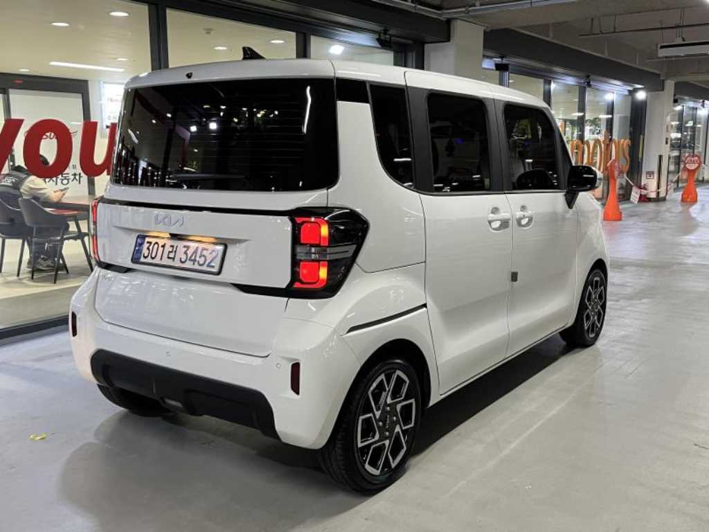 KIA Ray - Vista 5