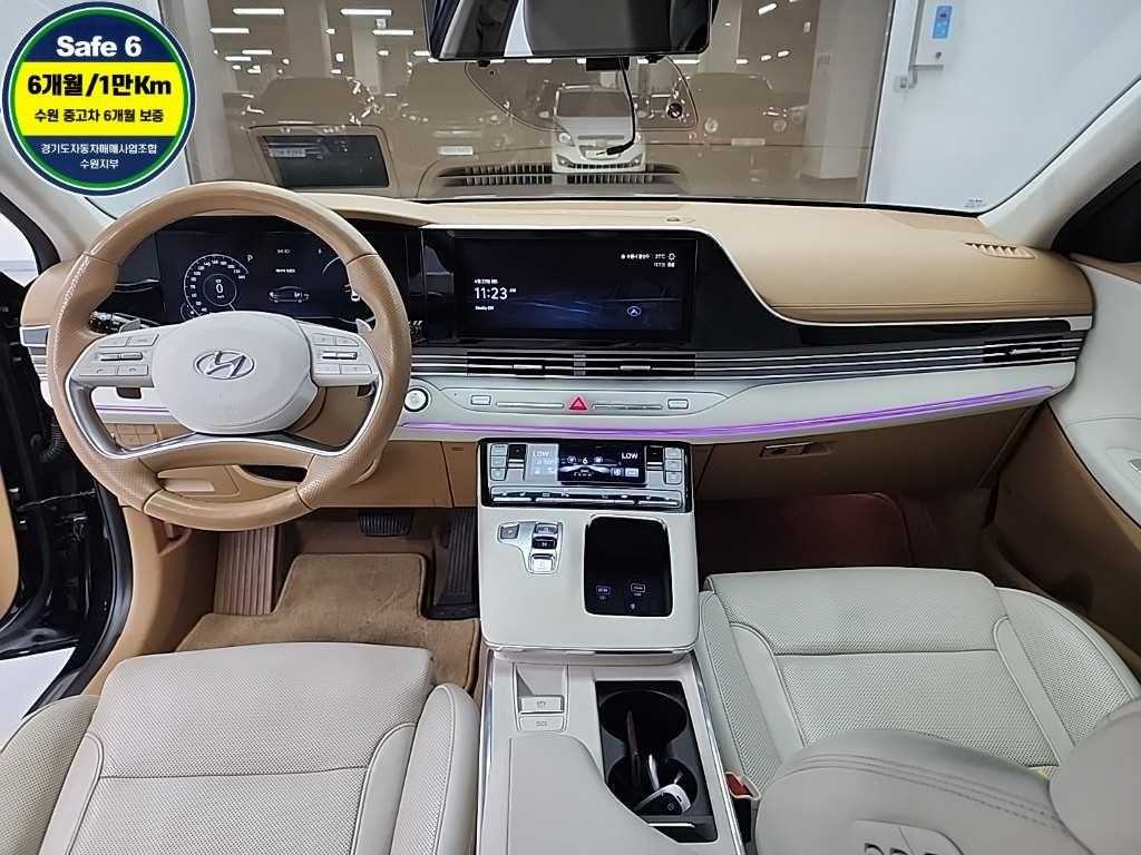 HYUNDAI Grandeur - Vista 7