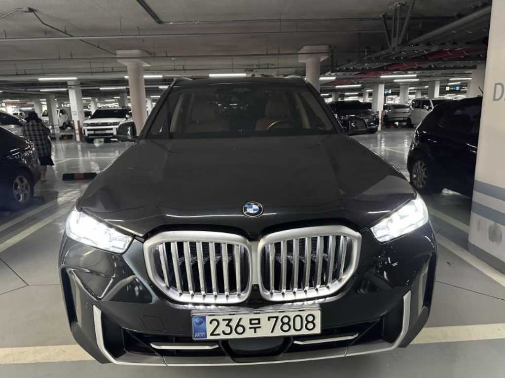 BMW X5 2024 — Zona Franca Iquique