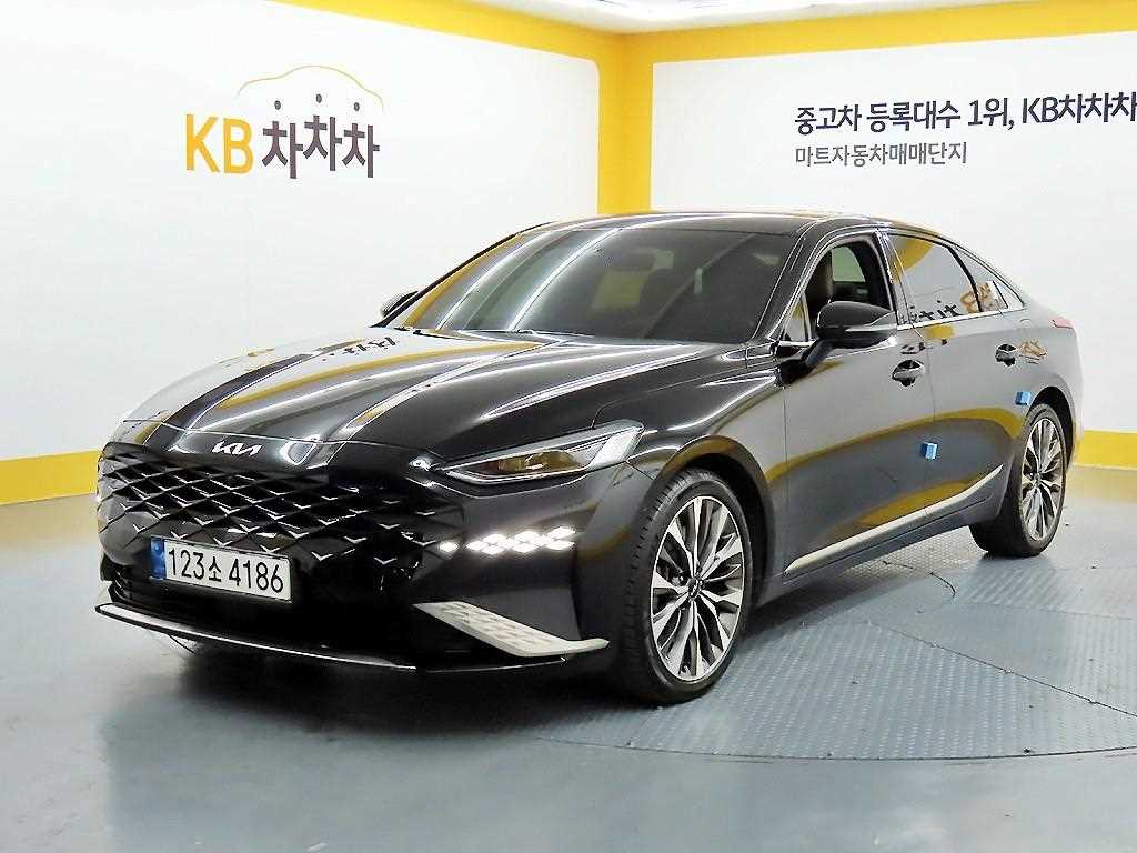 KIA K8 - Vista 2