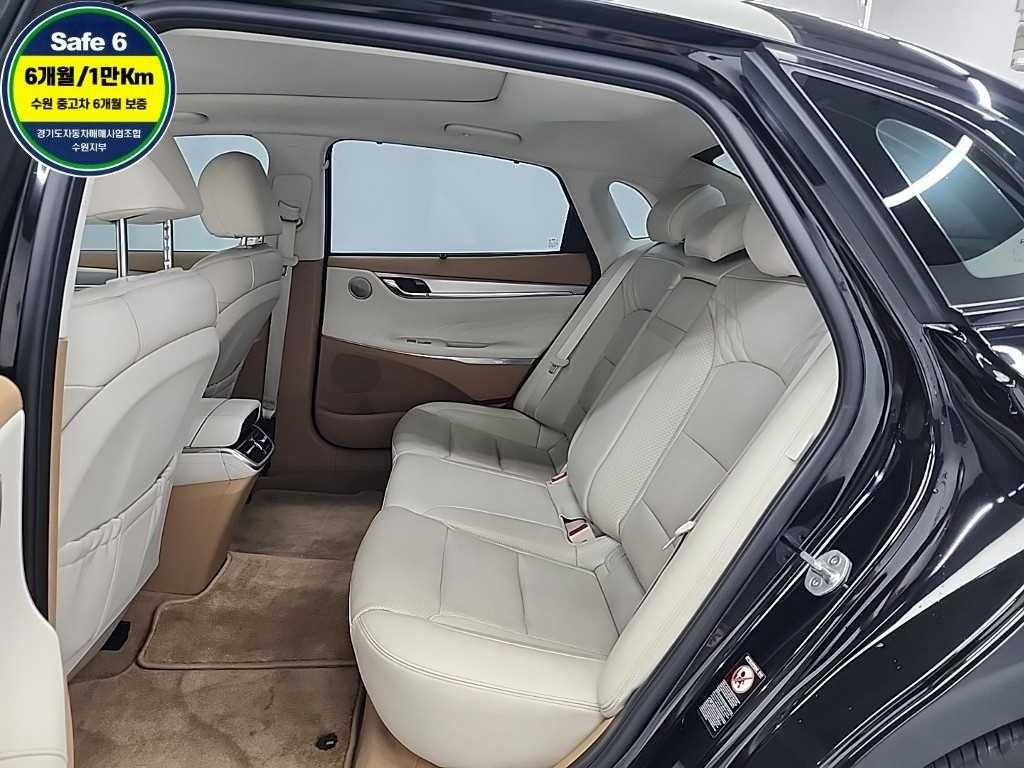 HYUNDAI Grandeur - Vista 12