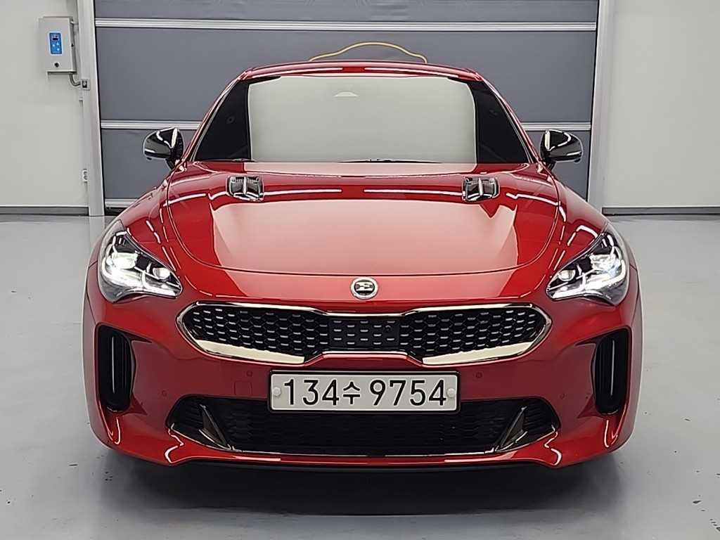 KIA Stinger - Vista 2