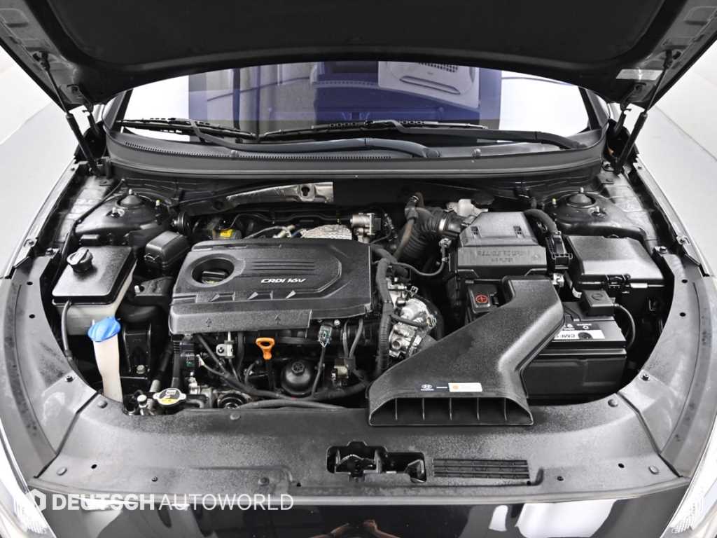 HYUNDAI Sonata - Vista 6