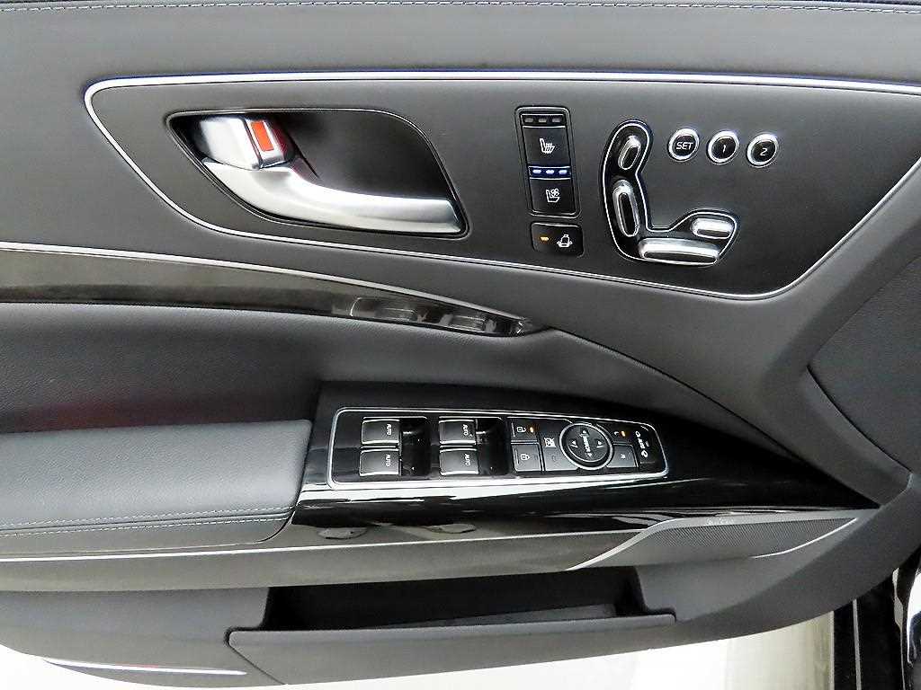 KIA K9 - Vista 11